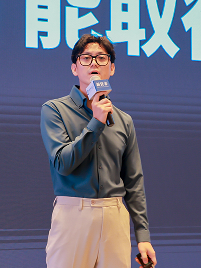 胡磊